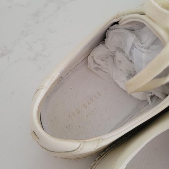 Ted Baker Kimiah Sneakers Ecru Cream Ivory Leather Vulcanised Trainer 39.5 - Picture 6 of 12